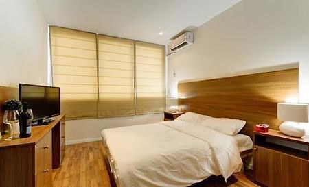 Central Laguardia Hotel Tel Aviv Buitenkant foto