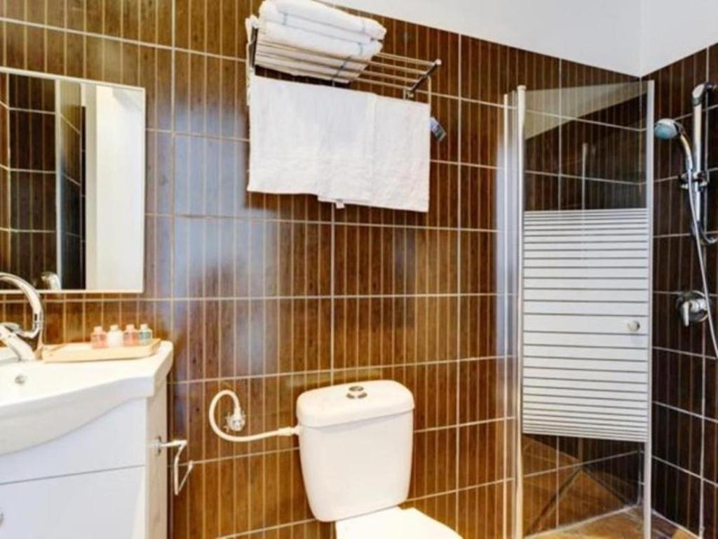 Central Laguardia Hotel Tel Aviv Buitenkant foto