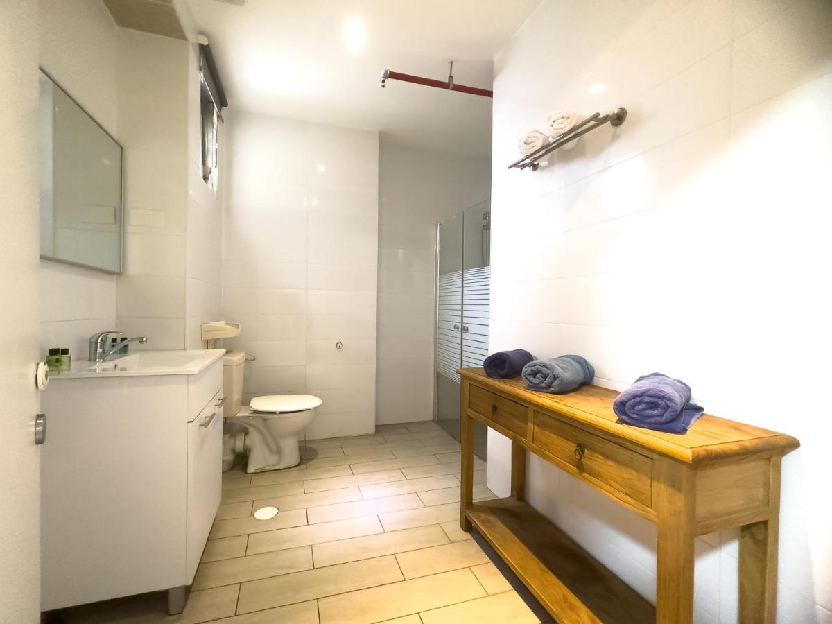 Central Laguardia Hotel Tel Aviv Buitenkant foto