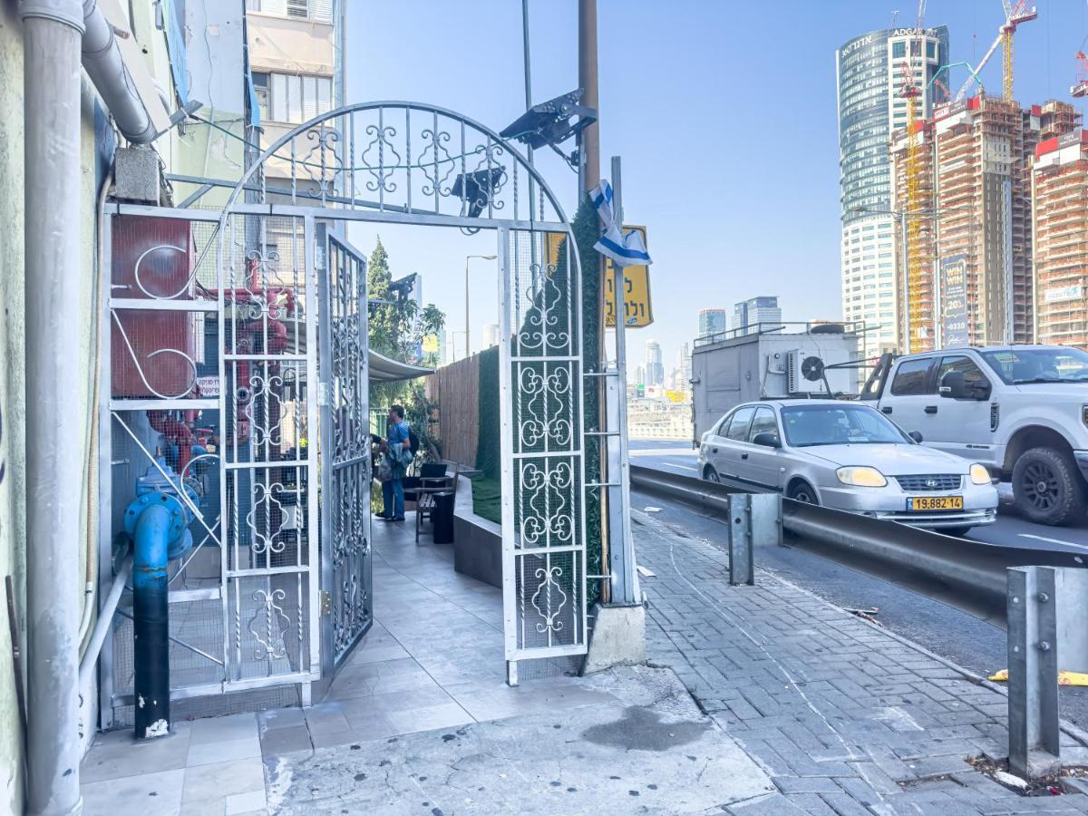 Central Laguardia Hotel Tel Aviv Buitenkant foto